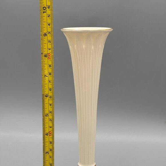 Lenox Tivoli Fluted Porcelain with Gold Trim Bud Vase 2152B - Picture 7 of 7